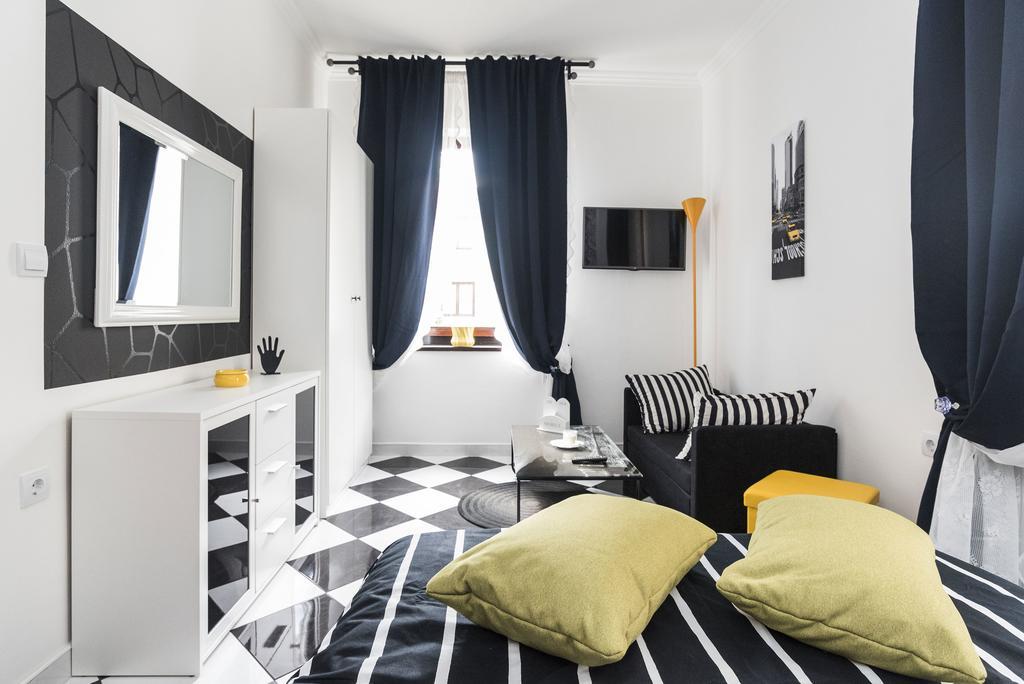 Apartments Paris Umag Ruang foto