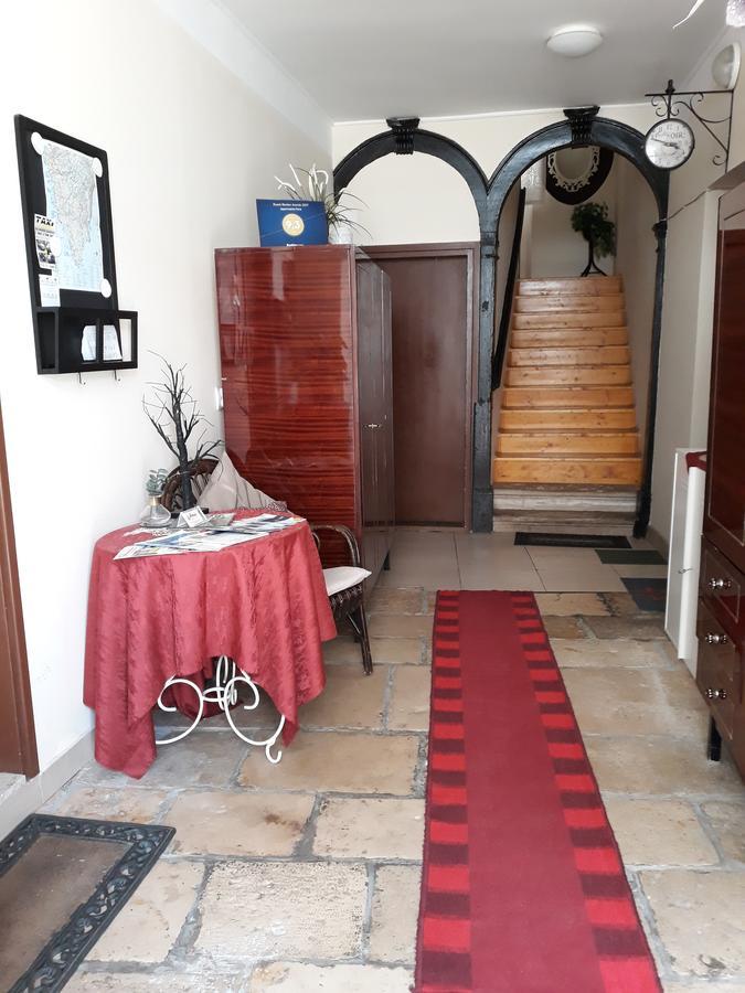 Apartments Paris Umag Bagian luar foto