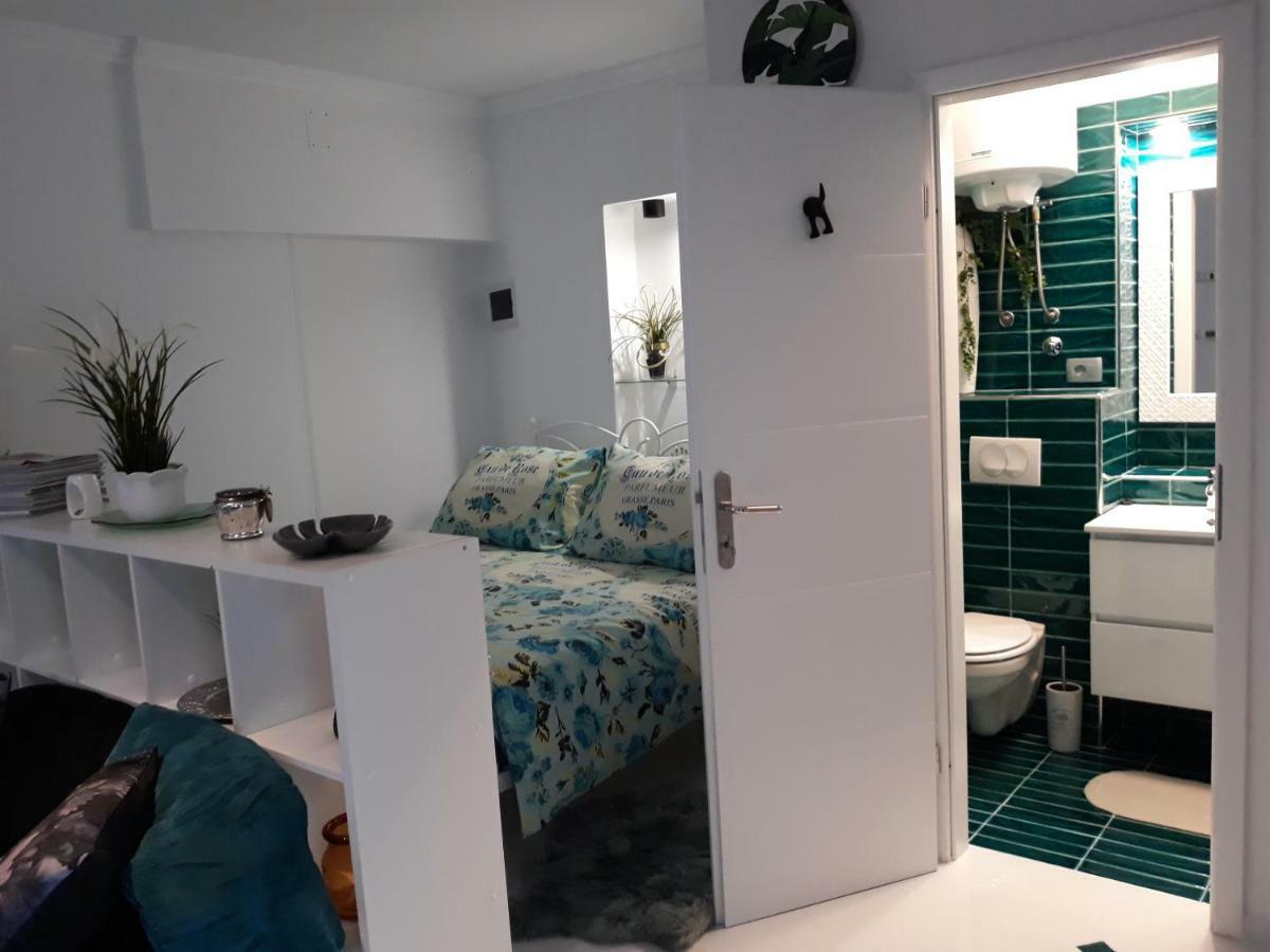 Apartments Paris Umag Bagian luar foto